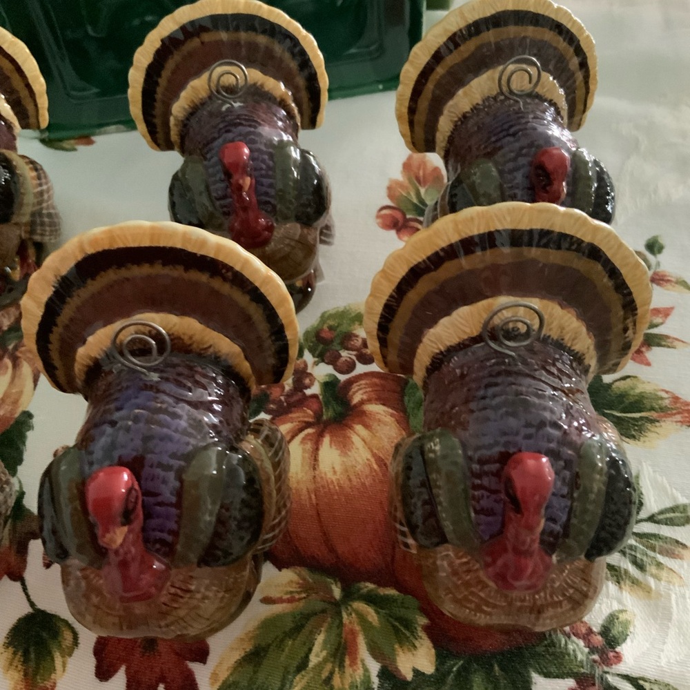 Gently used 2 sets of Dept. 56 Turkey Placard Holders